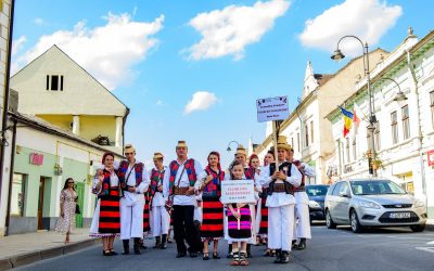 Festivalul de folclor și meșteșuguri rurale „În grădina dorului”